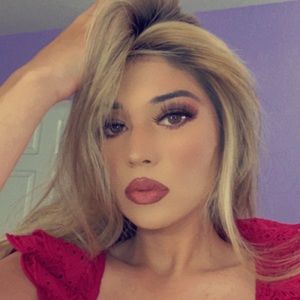 Meet your Posher, Stacey